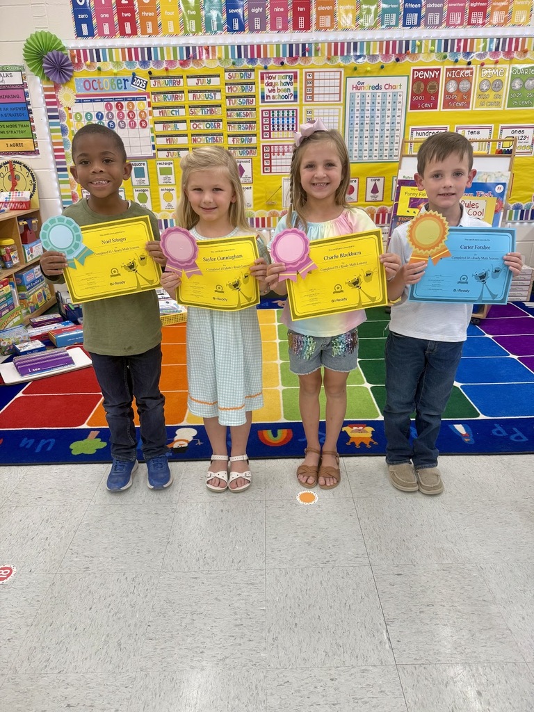 Miss Jodi Harper and Miss Jalee’ Conley would like to give a “SHOUTOUT” to Noel Stringer, Saylor Cunningham, and Charlie Blackburn for completing 25 i-Ready Math lessons. Also, Carter Forshee for completing 50 i-Ready Math lessons. Great job!