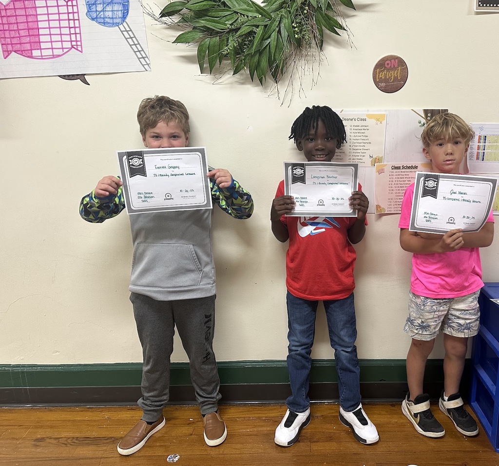 Everett, Langston, Jovi, and Ja'Kaiden (not pictured) have completed 25 i-ready lessons in math! Way to go guys, keep up the hard work!