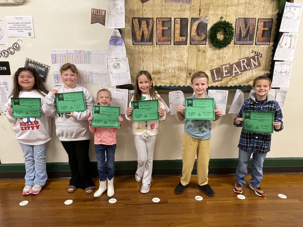 Congratulations to Victoria Gomez, Kylen Bryan, Sarah Grace Logue, Ella Hawkins, Ellis Touchton, James Aligood on 25 iReady math lessons!