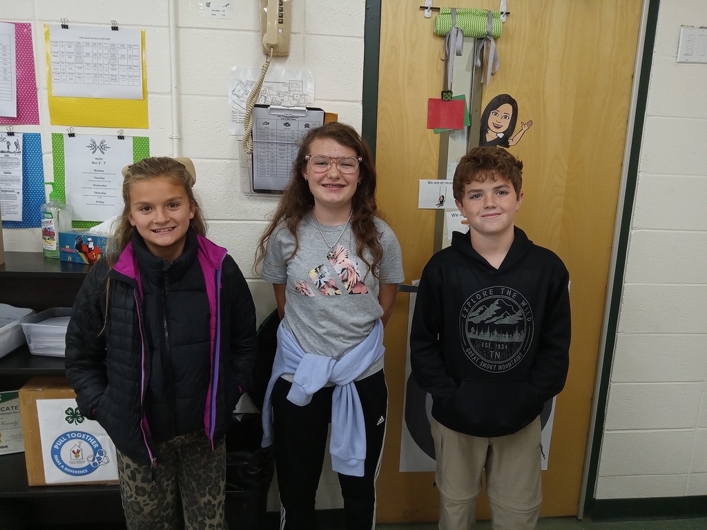 Mrs. Gross would like to send a "Shout Out" to Sadie, Eldon, Charlieann, and Serenity for passing 20 iReady Math lessons. Keep up the great work!