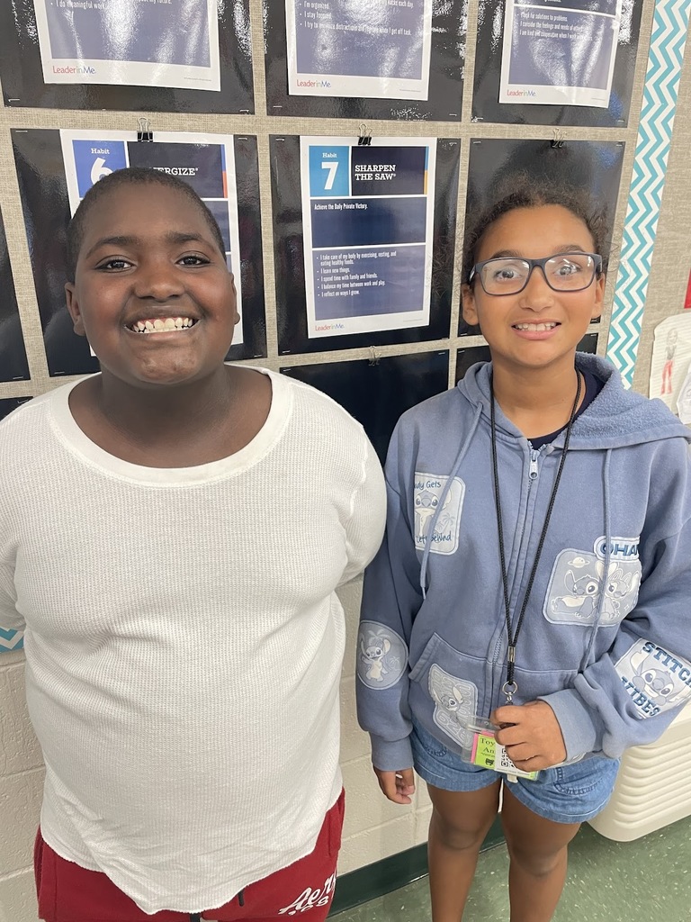 Mrs. Croom would like to give a "Shout Out" to Jocelyn Spencer and Ja'Kobe Henderson for completing 50 iReady lessons in Reading. Amazing work! Keep it up!!
