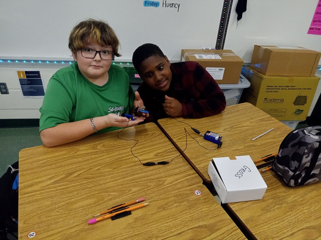 Students in Mrs. Gross’s classes explored the basics of circuits this week and loved getting to experiment with a fun, hands-on activity.