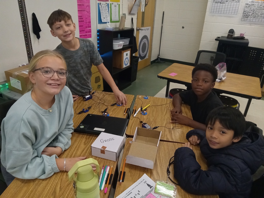 Students in Mrs. Gross’s classes explored the basics of circuits this week and loved getting to experiment with a fun, hands-on activity.