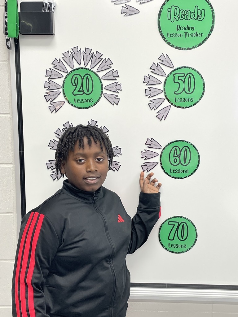 Mrs. Croom would like to give a huge Shout Out to Braelyn Glynn for earning 60 i-Ready points in Reading! 🎉📚Your dedication and hard work are really paying off. Keep challenging yourself and showing that amazing growth mindset. I am so proud of you—fantastic job! 🌟👏