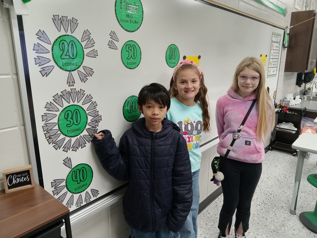 Mrs. Gross would like to congratulate Analeigh, Jacob, Charlieann, Charlotte, Issac, and Khyan for completing 30 iReady Math lessons! Way to go!