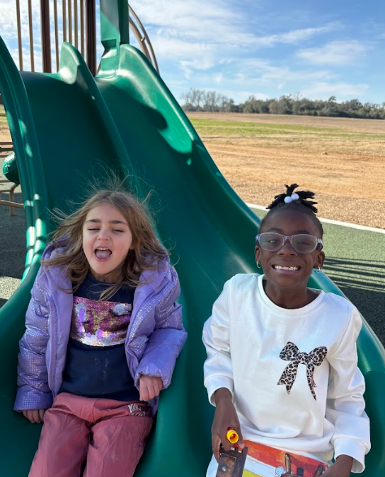 Huge shout out to Aubrey Huntley for making Aurora feel welcomed to her new school!