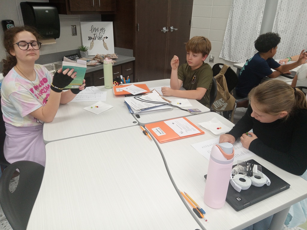 Hands-on learning in action! Students in Mrs. Gross’s classes investigated classification concepts using jelly beans and a dichotomous key.