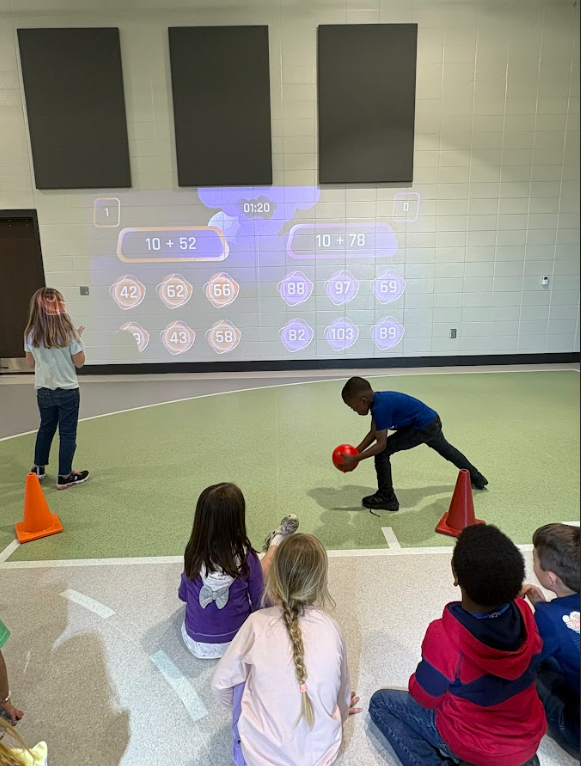 Ms. Keyla's class got to move their bodies while reviewing for their math test! Students stayed active, engaged, and practiced important skills at the same time! So proud of their great effort!
