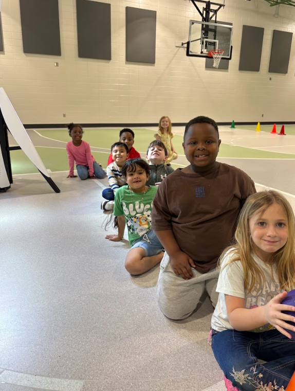 Ms. Keyla's class got to move their bodies while reviewing for their math test! Students stayed active, engaged, and practiced important skills at the same time! So proud of their great effort!