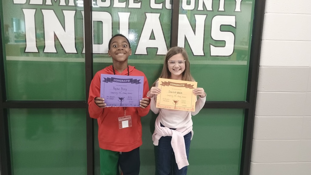 Miss Jessie, subbing for Mrs. Atkinson's 4th Grade ELA class, would like to give a shout out to Payton Perry & Scarlett White for completing 45 i-Ready lessons!