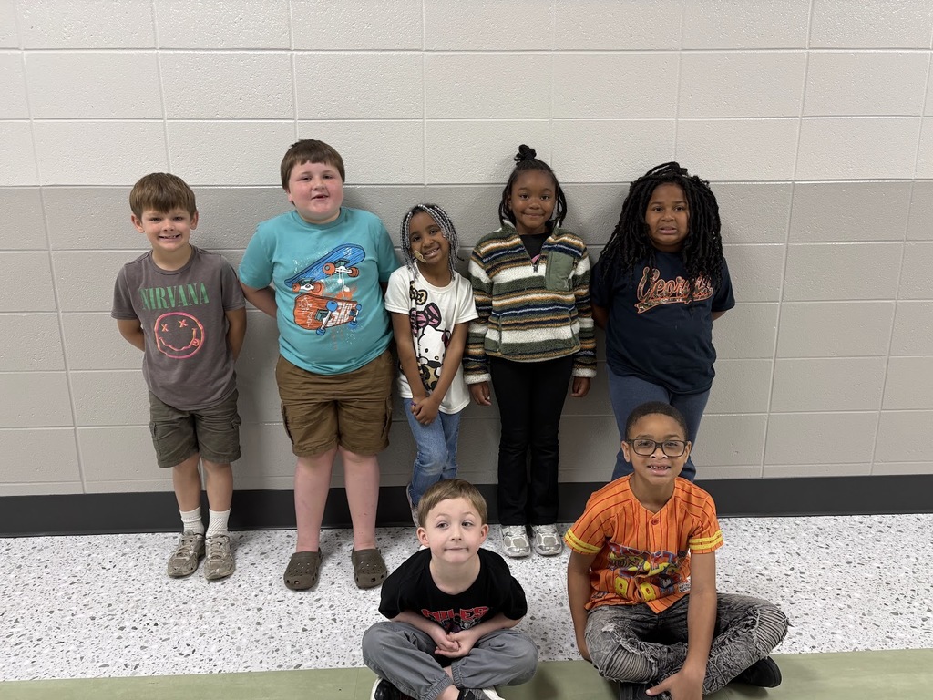 Shout out to these first graders in Ms. Keyla's class for earning a perfect score on their Unit 5 Math Test!