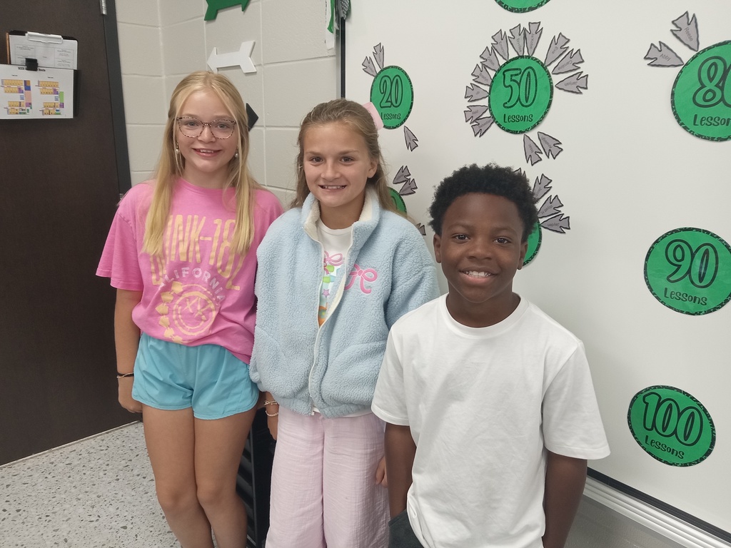 Bella Pumphrey, Charliann Maxwell, and Dorian Tolbert have completed 40 iReady math lessons! Great job!