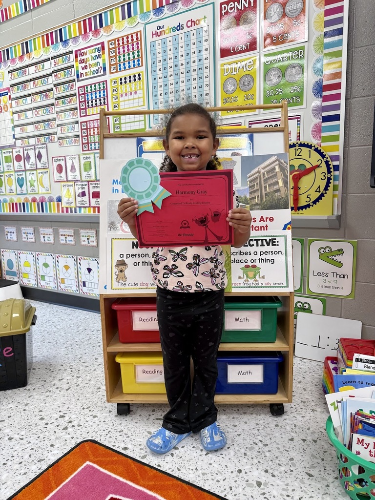 Miss Jodi Harper and Miss Jalee’ Conley would like to give a “SHOUT OUT” to Harmony Gray for passing 75 iReady Reading lessons. Way to go, Harmony! 