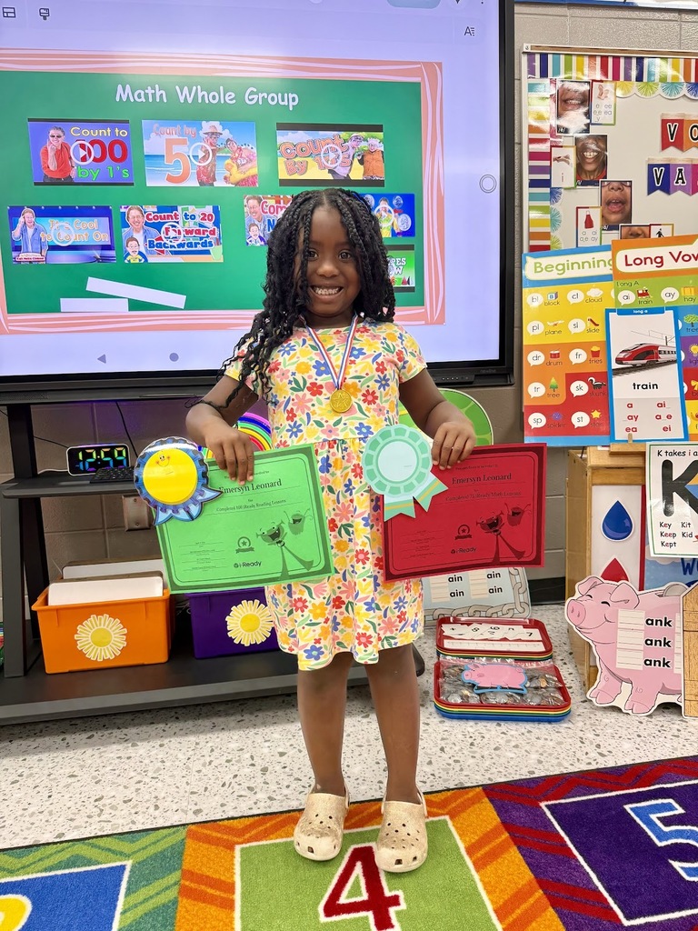 Miss Jodi Harper and Miss Jalee’ Conley would like to give a BIG “SHOUT OUT” to Emersyn Leonard for passing 100 iReady Reading lessons and 75 iReady Math lessons. We are so proud of you! 