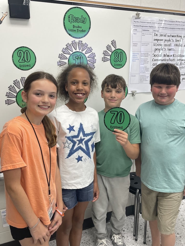 Mrs. Croom would like to give a big Shout Out to Caroline Dunn, Charlie Diebert, Raige Brock, and Emerson Roland for earning 70 points in iReady Reading! 📚✨ Keep up the hard work guys!! You are doing GREAT!!