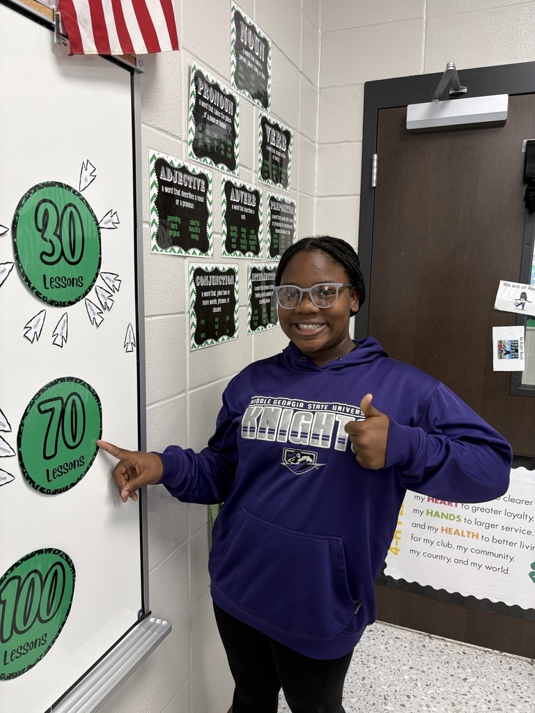 Kamryan Davis has completed 70 iReady reading lessons.