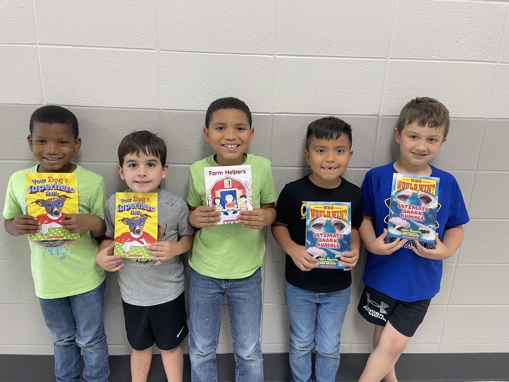 Shout out to Kamorion, Brody, Norris, Gerardo, and Brycen for passing over 100 Reading iReady lessons.  Way to go guys! 