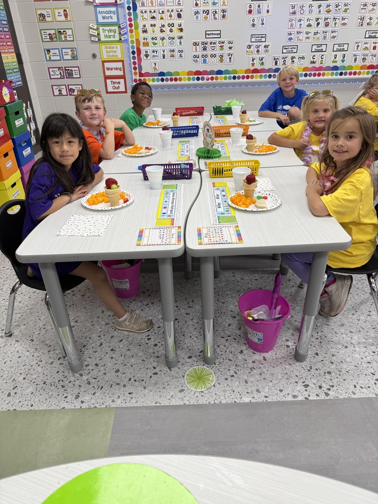 Miss Jodi Harper and Miss Jalee’ Conley’s class had an End of the Year Pool Party to celebrate their awesome achievements and test scores. They are very proud of their class. 