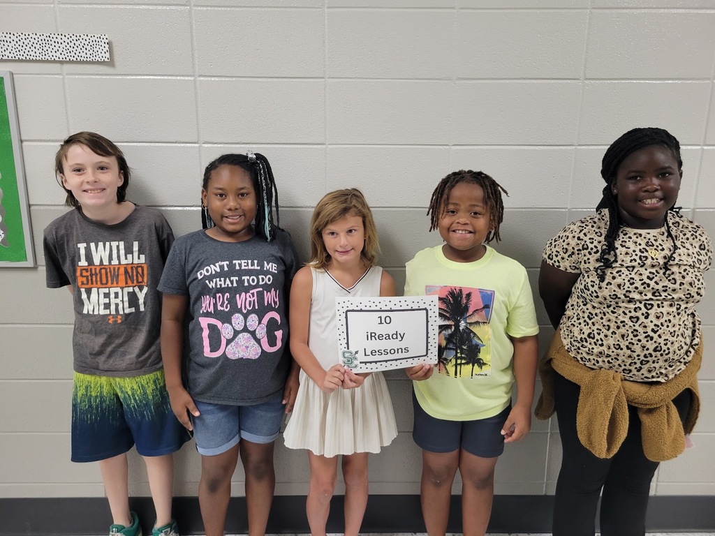 Ms. Hodges would like to give a shout out to these students for completing and passing 10 iReady Reading lessons! Keep up the great work!!
