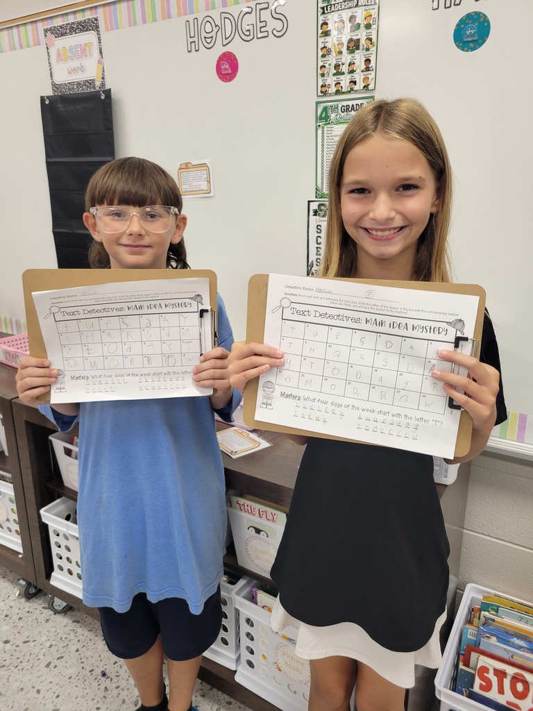 Ms. Hodges' ELA Classes were Text Detectives this week! The classes participated in a review activity to determine  the main idea of passages that lead to mystery clues. They all displayed great teamwork!