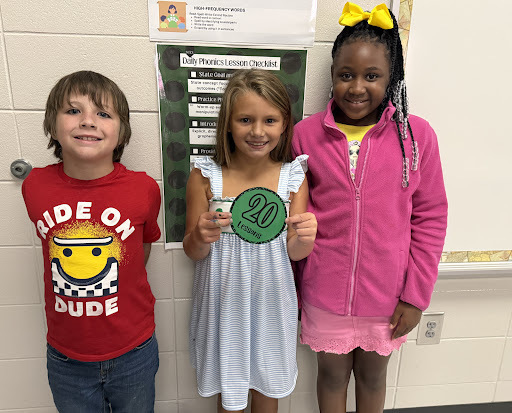 Ms. Annette would like to give a Shout-Out to Emma Jones, Dean Weeks and Ariyuana Clark for passing 20 IReady lessons. Keep up the good work!