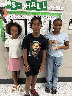 Ms. Hall would like to say congratulations to Chloe Smith, Noah Stringer, and Mariah Smith for passing 10 Math I Ready Lesson! Great job!