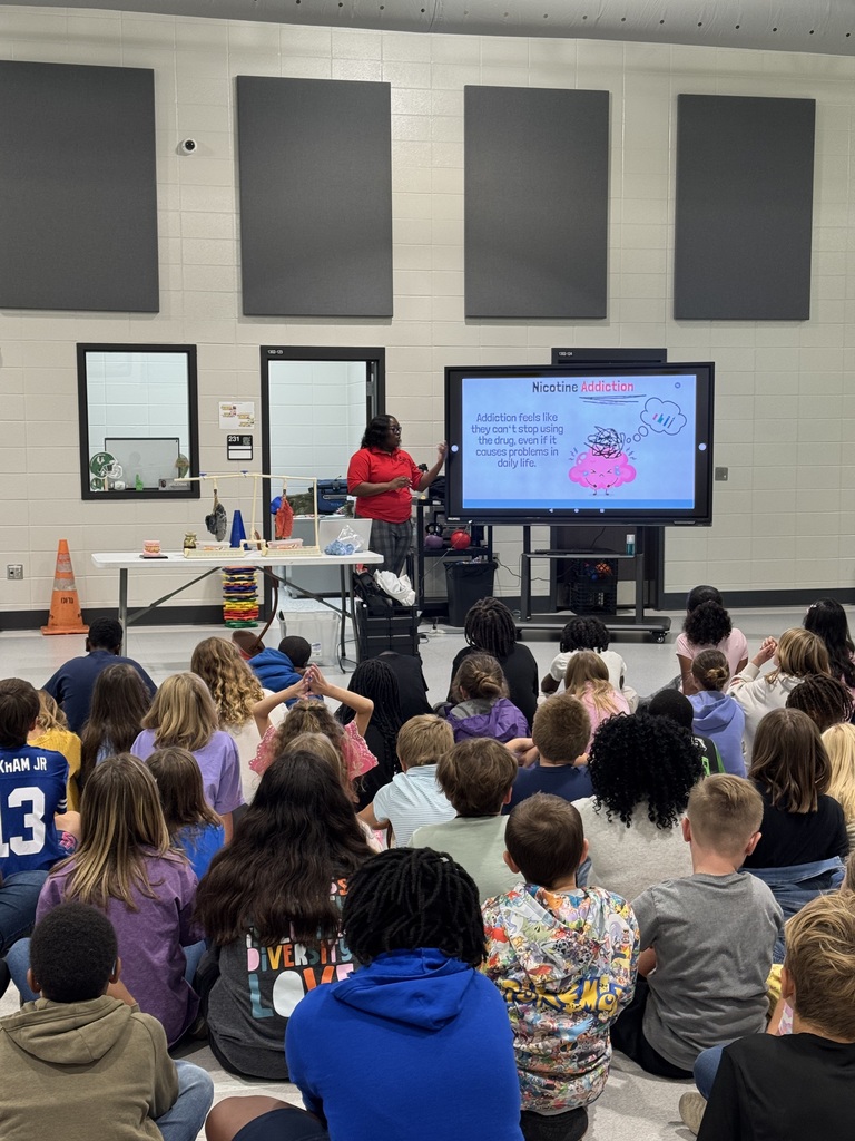 “4th grade learning about the dangers of vaping and other tobacco products. Thank you to DPH for educating on this important topic!”