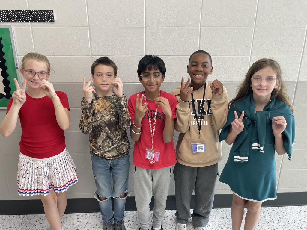 "🌟📚 i-READY READING ROCKSTARS! 📚🌟  🎉 SHOUT-OUT to these amazing students who have completed 20 i-Ready Reading lessons! 🎉  That is 20 lessons of hard work, perseverance, and GROWTH! 💪🧠📖  You are showing that when you stay focused and keep working toward your goals, GREAT things happen! ⭐  👏 20 lessons = 20 reasons to be PROUD! 👏  Keep up the amazing work and keep SHARPENING THE SPEAR! 🗡️💚🖤  Way to GO, Reading ROCKSTARS! 🌟📚"