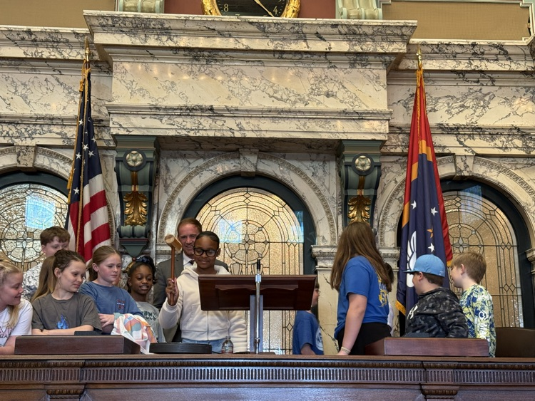 National Elementary honor Society at the Capitol building