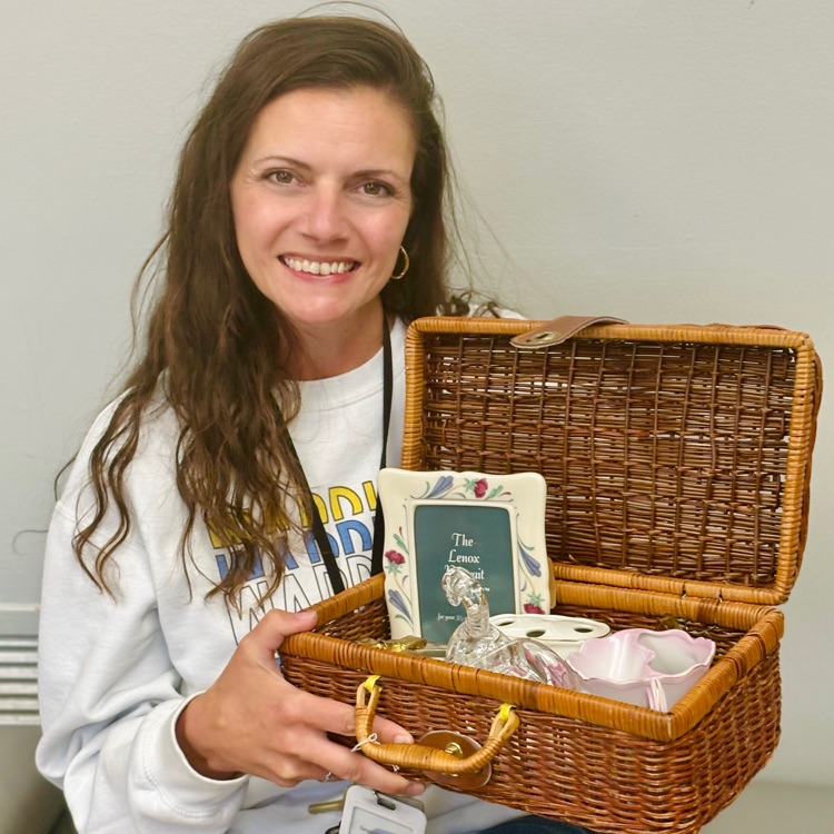 Nurse India with The Thrifty Magpie 