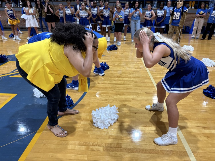 💛💙
