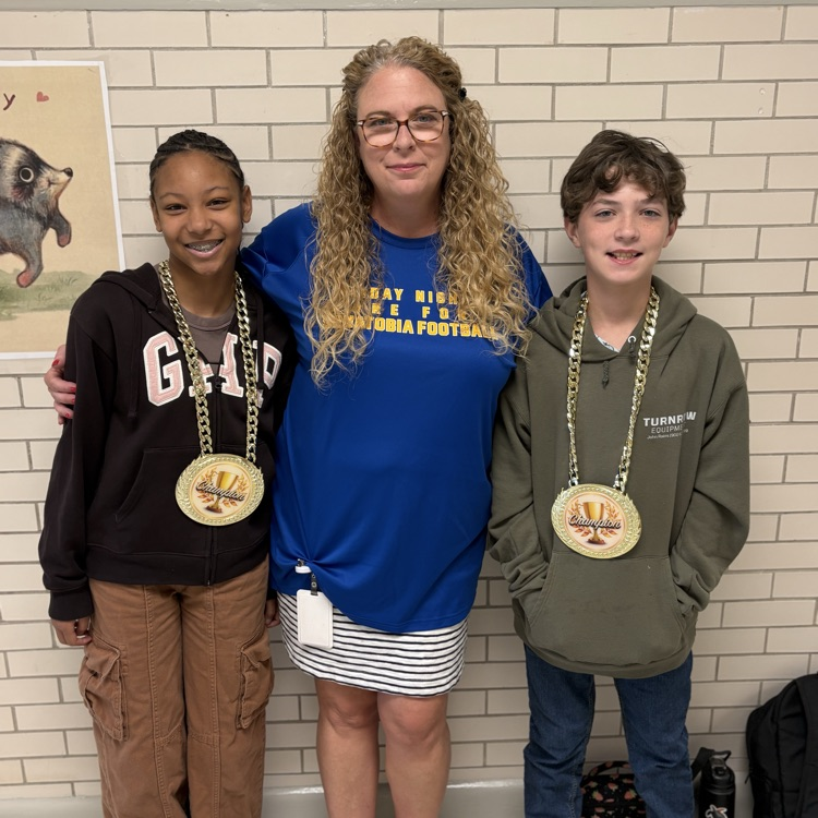 Mackenzie Smith, Mrs. Washington, and Joey Hadley 
