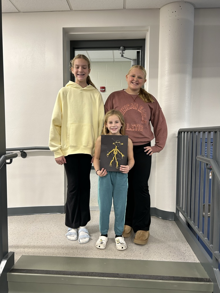 Thanks to our 7th grade buddies for teaching us about bones!