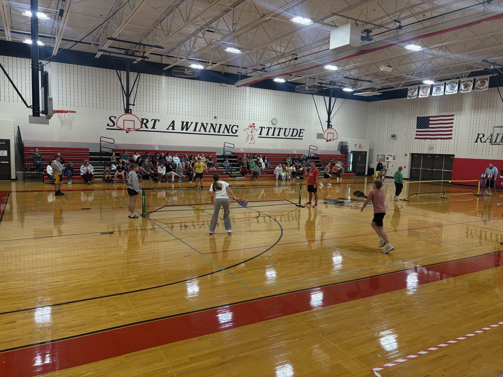 Students play pickleball