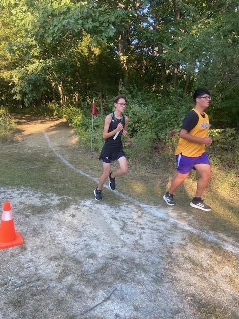 The XC team competed in the 2nd Annual Ottawa Pirate Nautical Mile Relay Race last night.
