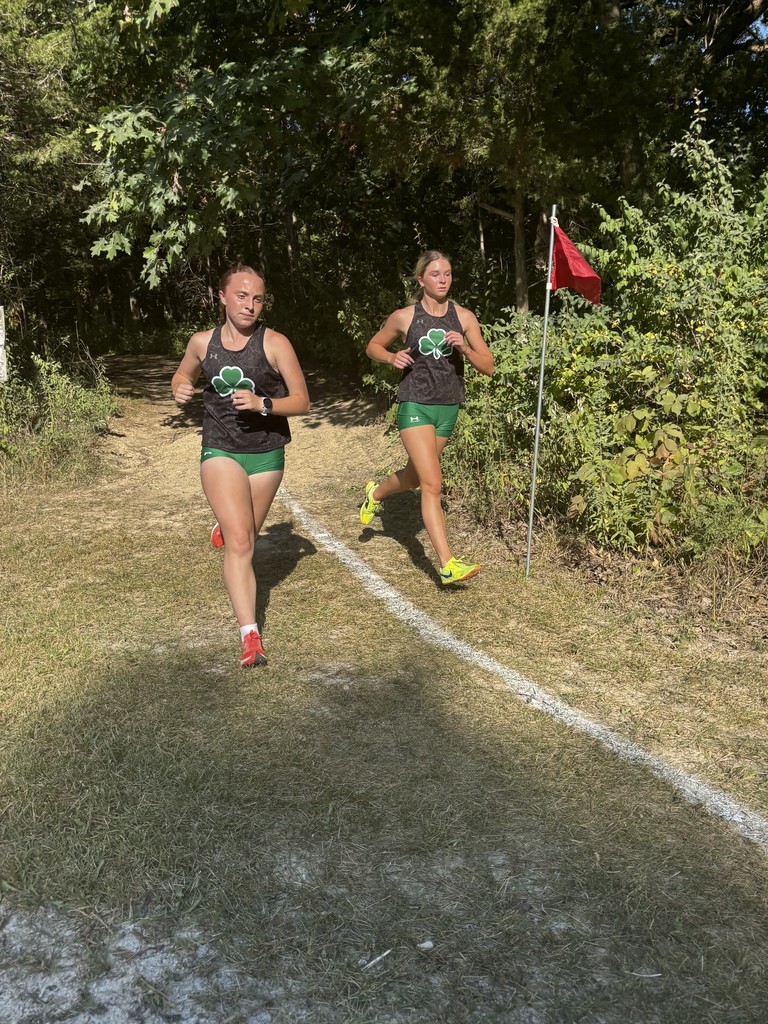 The XC team competed in the 2nd Annual Ottawa Pirate Nautical Mile Relay Race last night.