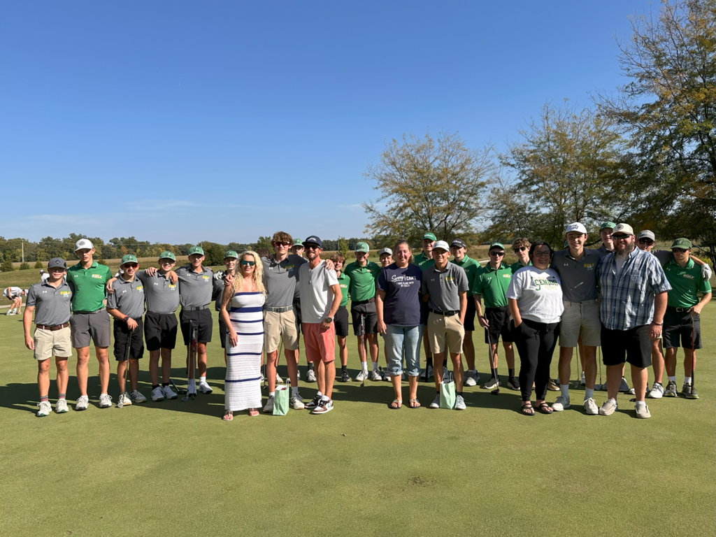 On Monday the Fighting Irish Golf team honored our senior boys golfers at the Creek against Dwight.