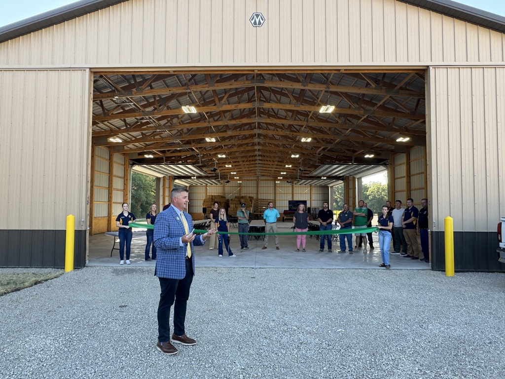 Tonight the Seneca FFA celebrated a ribbon cutting ceremony for the new building out at the Land Lab.
