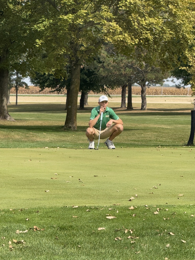 The Fighting Irish Golf team competed at Dwight CC in the IHSA Class 1A Regional on Wednesday.
