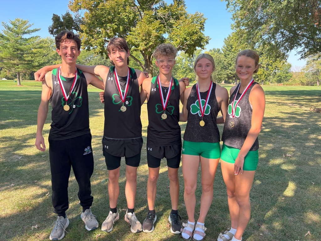 The Cross Country team ran in the LaSalle County Championship at Eastwood Country Club in Streator on Saturday.