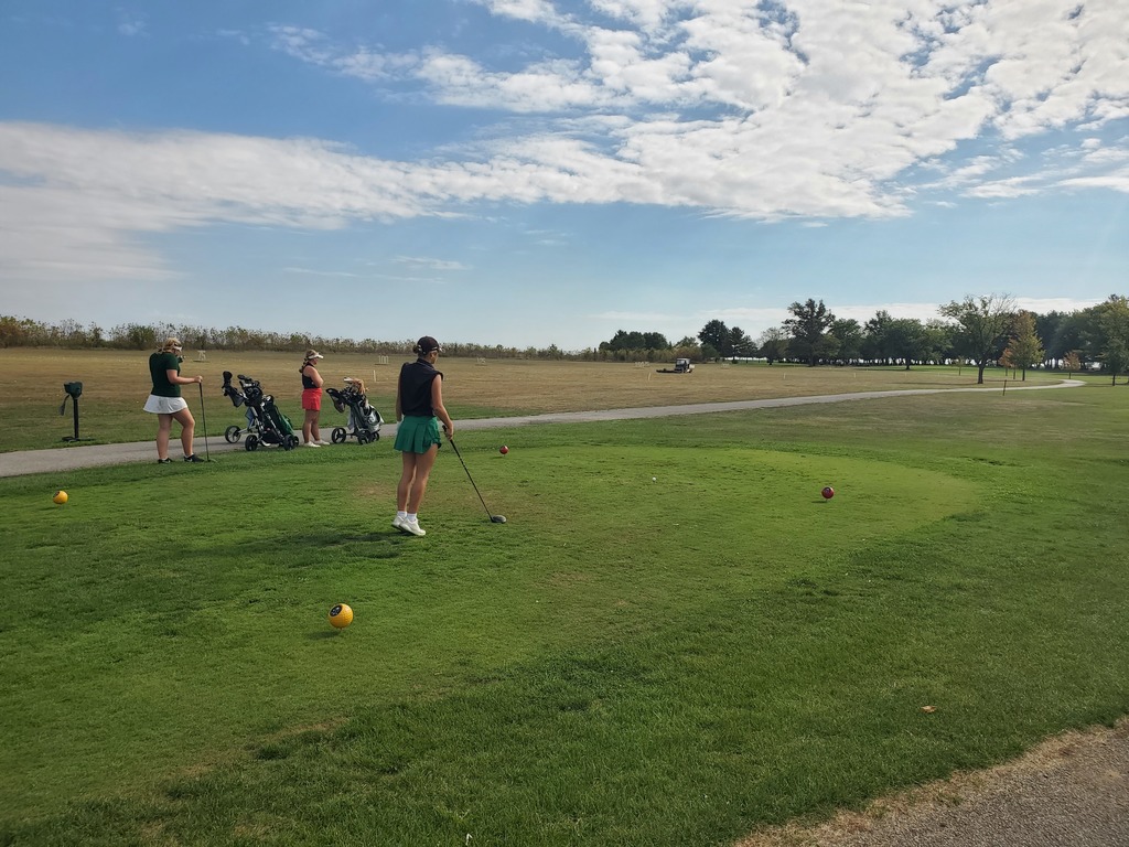 The Lady Irish Golf qualifiers competed in the IHSA Class 1A Sectional at Wolf Creek Golf Course on Monday.