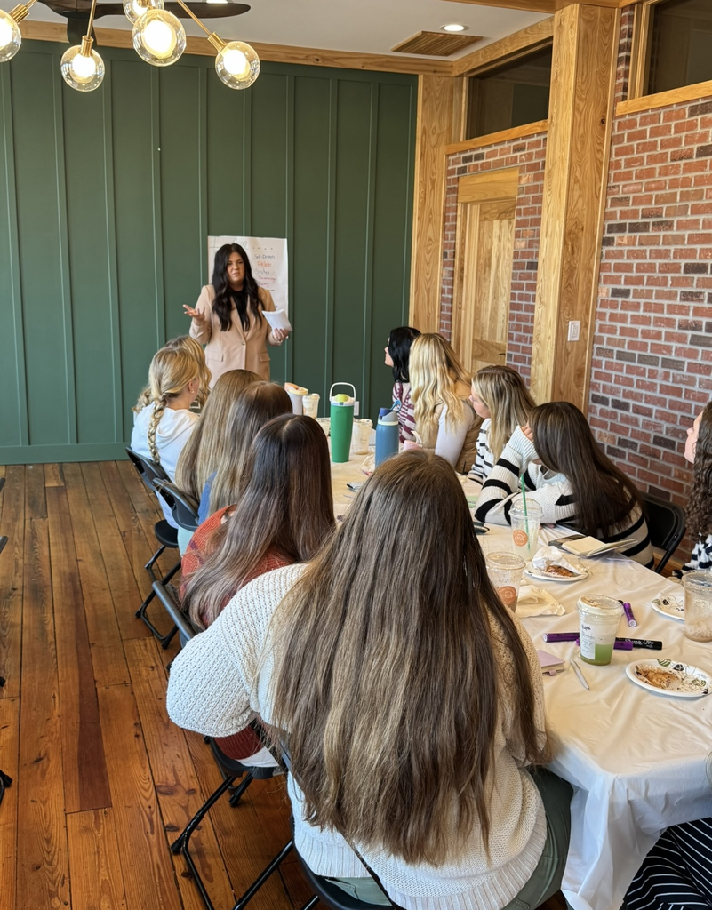 On Thursday morning, the Seneca High School Irish Female Forum was a great success!
