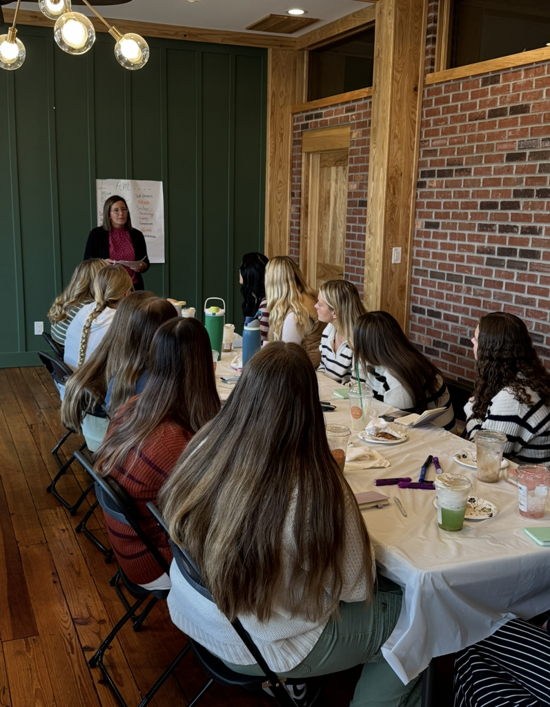 On Thursday morning, the Seneca High School Irish Female Forum was a great success!