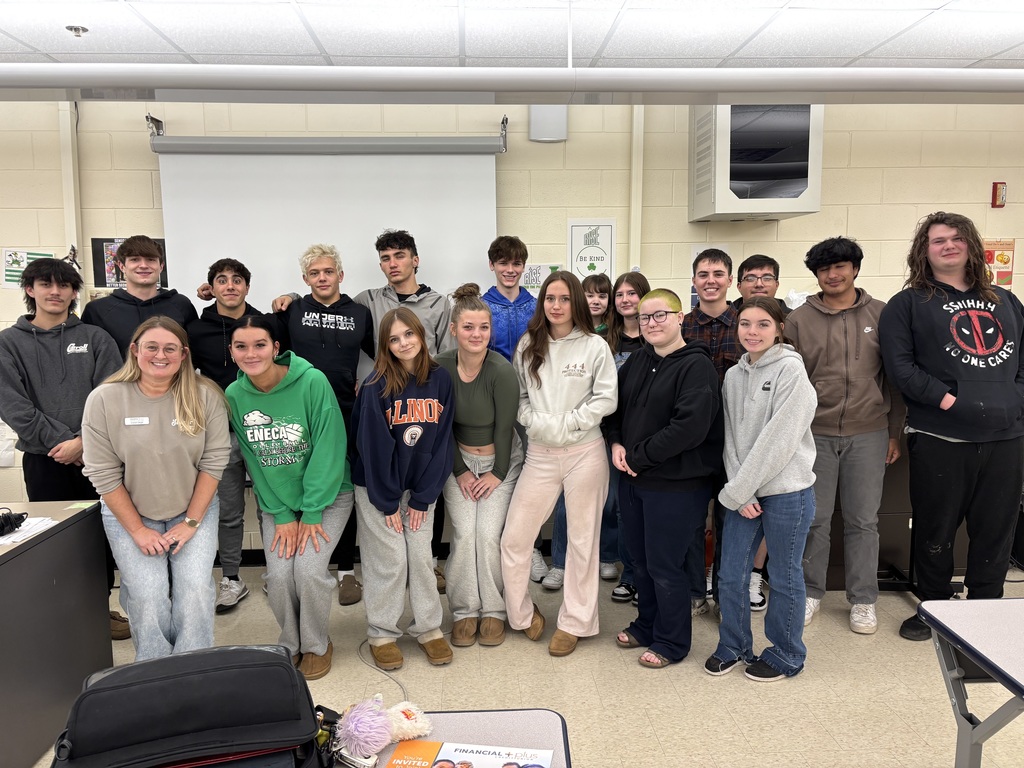 Mrs. Foster's Economics classes had the opportunity to learn about budgeting from Crystal Geiger of Financial Plus Credit Union.