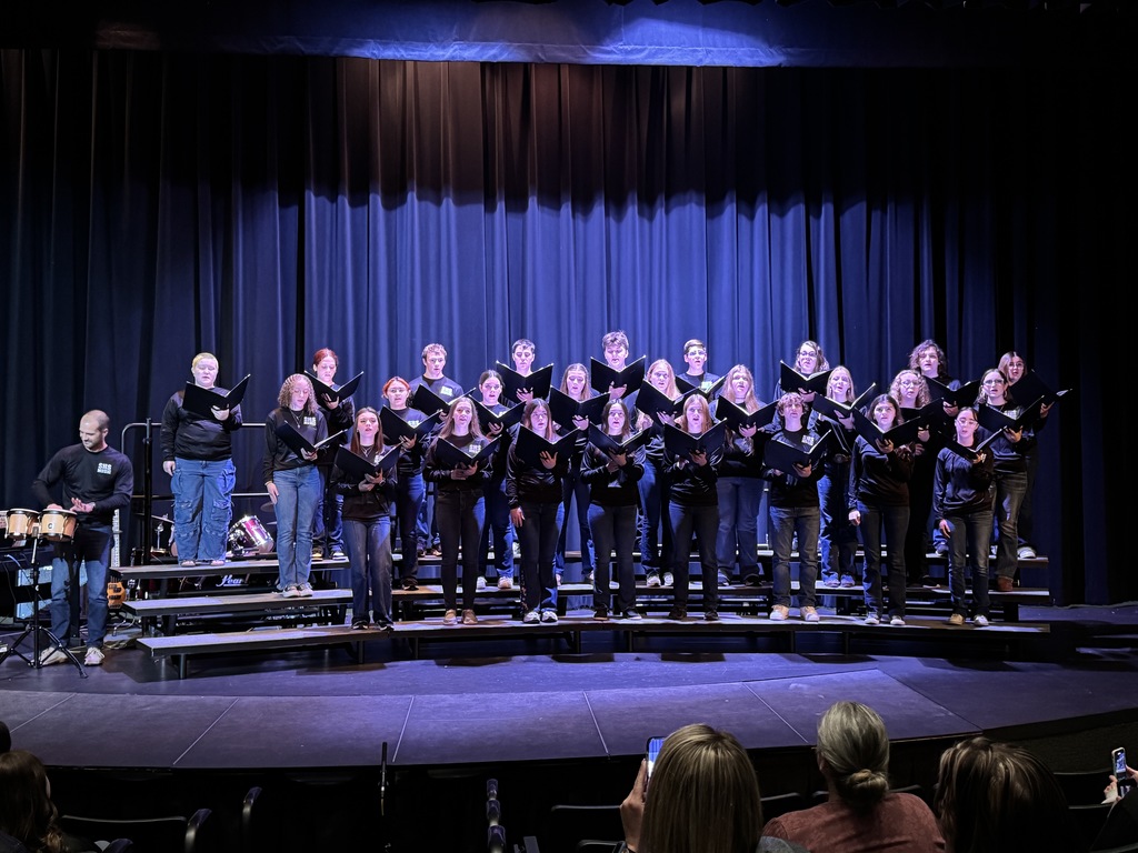 The SHS Jazz Band & Choir held its Fall Concert on Wednesday night.