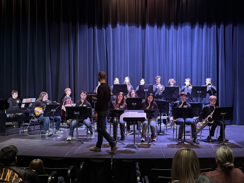 The SHS Jazz Band & Choir held its Fall Concert on Wednesday night.