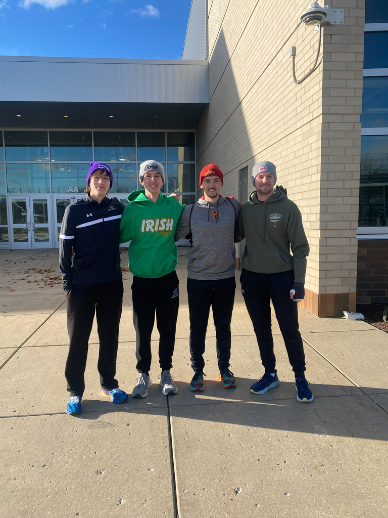 Seneca High School held their annual Staff, Family, and Friends Turkey Trot 5k fun run/walk this morning.