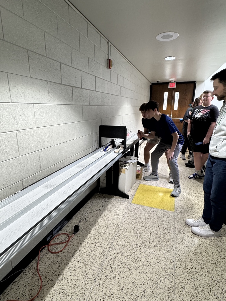 Mr. Kirkton’s Intro to Tech classes recently wrapped up their Transportation Unit. 