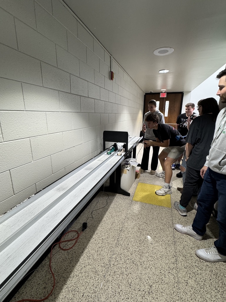Mr. Kirkton’s Intro to Tech classes recently wrapped up their Transportation Unit. 