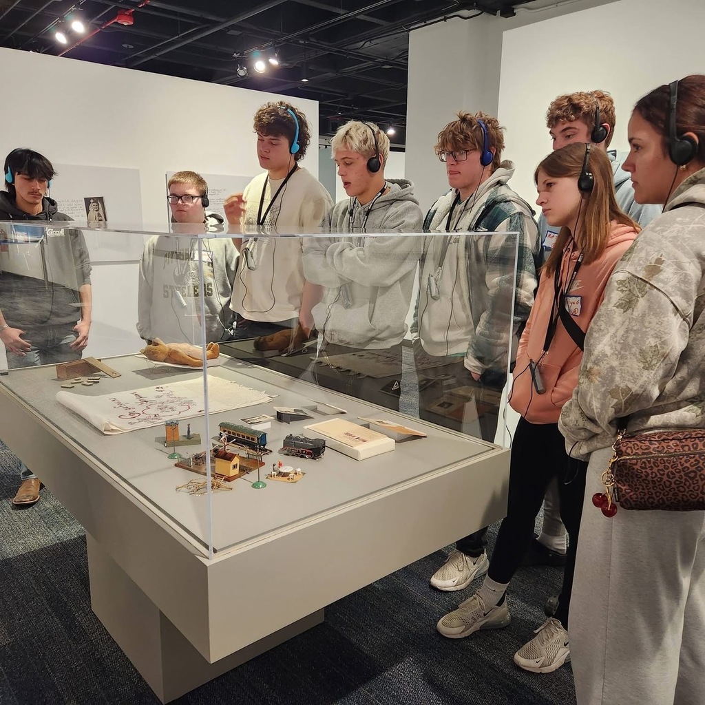 Mrs. Applebee took 25 students from her Holocaust classes up to Chicago to visit the Illinois Holocaust Museum & Education Center on Tuesday.